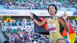 山西籃球盛宴：迪亞洛23分領銜 劉傳興11+9再添彩 王浩然砍下17分 大勝深圳隊.