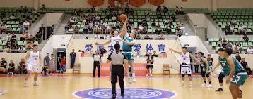 在赴客場比 在赴客場比